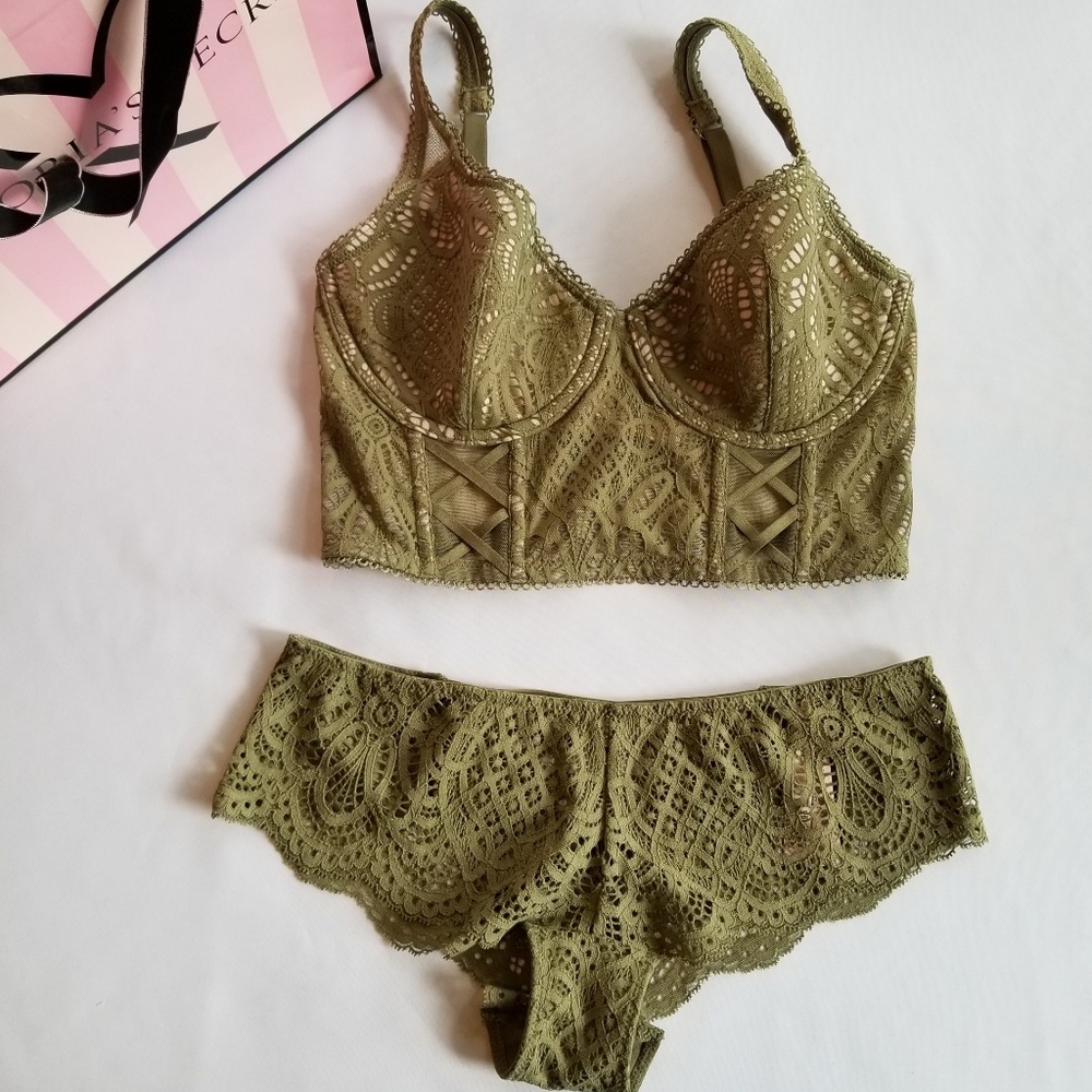 Victorias Secret 32DD Dream Angel Lace Bra Set